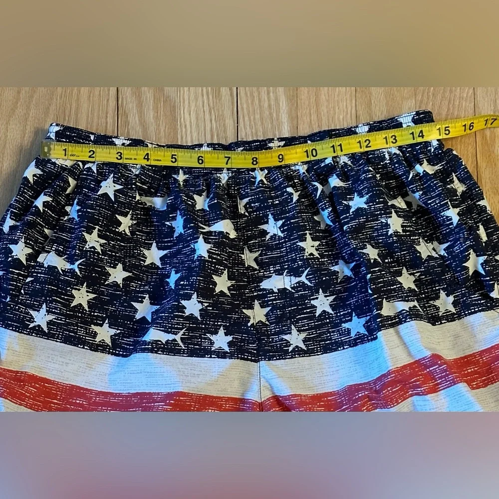 Columbia Men's Stars & Stripes PFG Swim Board Shorts, Size M